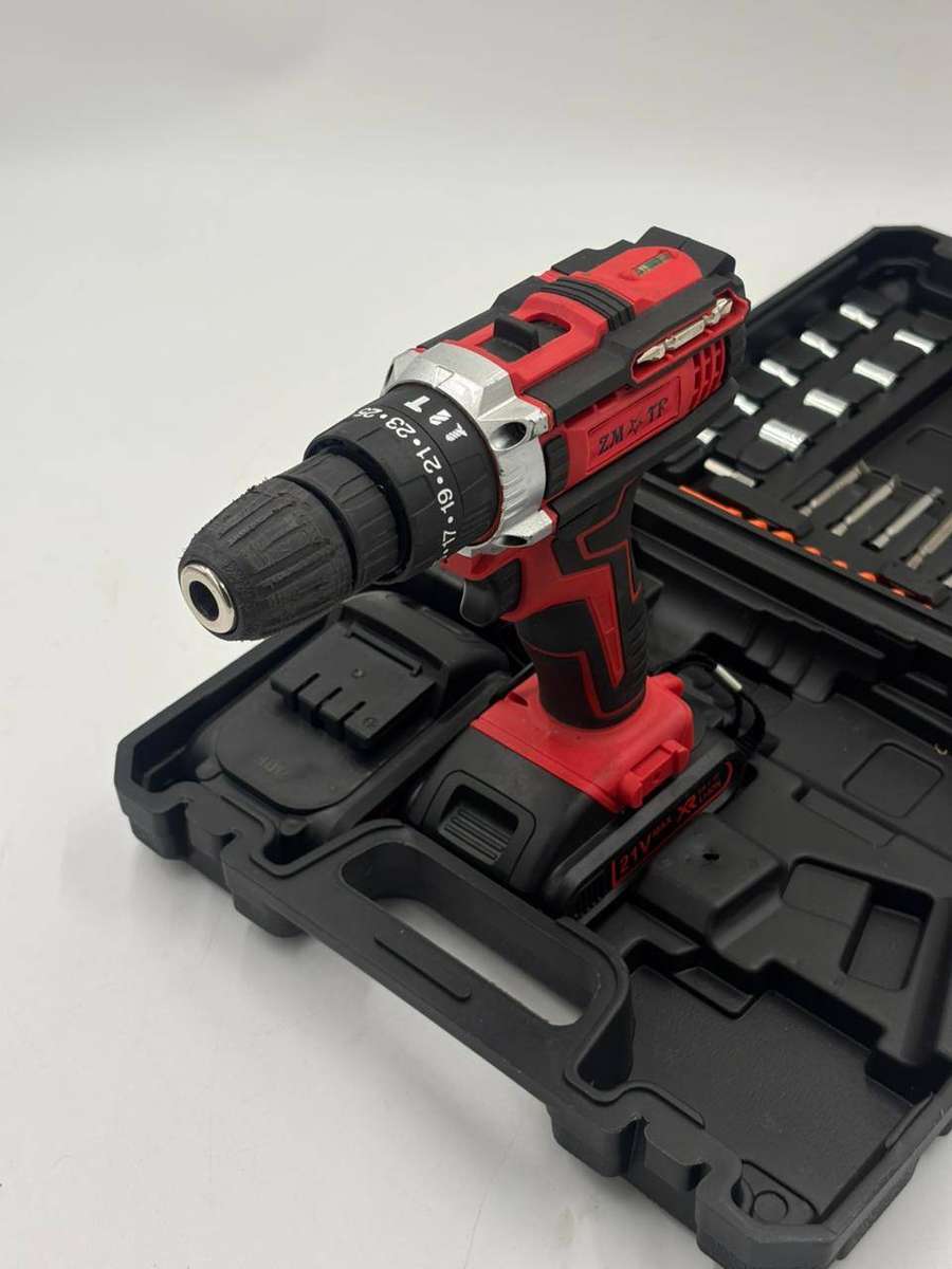 26 Pc Wireless Red Drill Set With 2 Lithium Battery Packs, Case