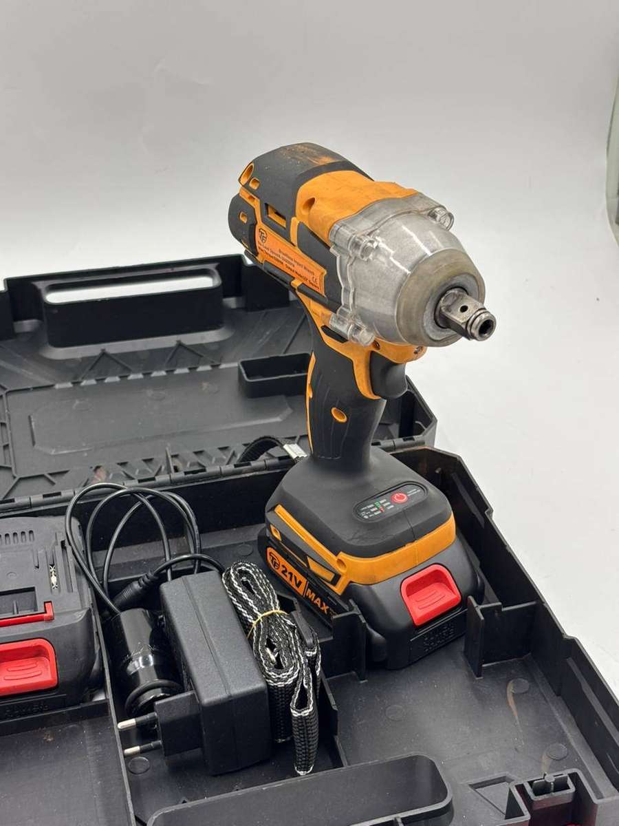 6 Pc Wireless Impact Wrench Set With 2 Lithium Battery Packs, Case