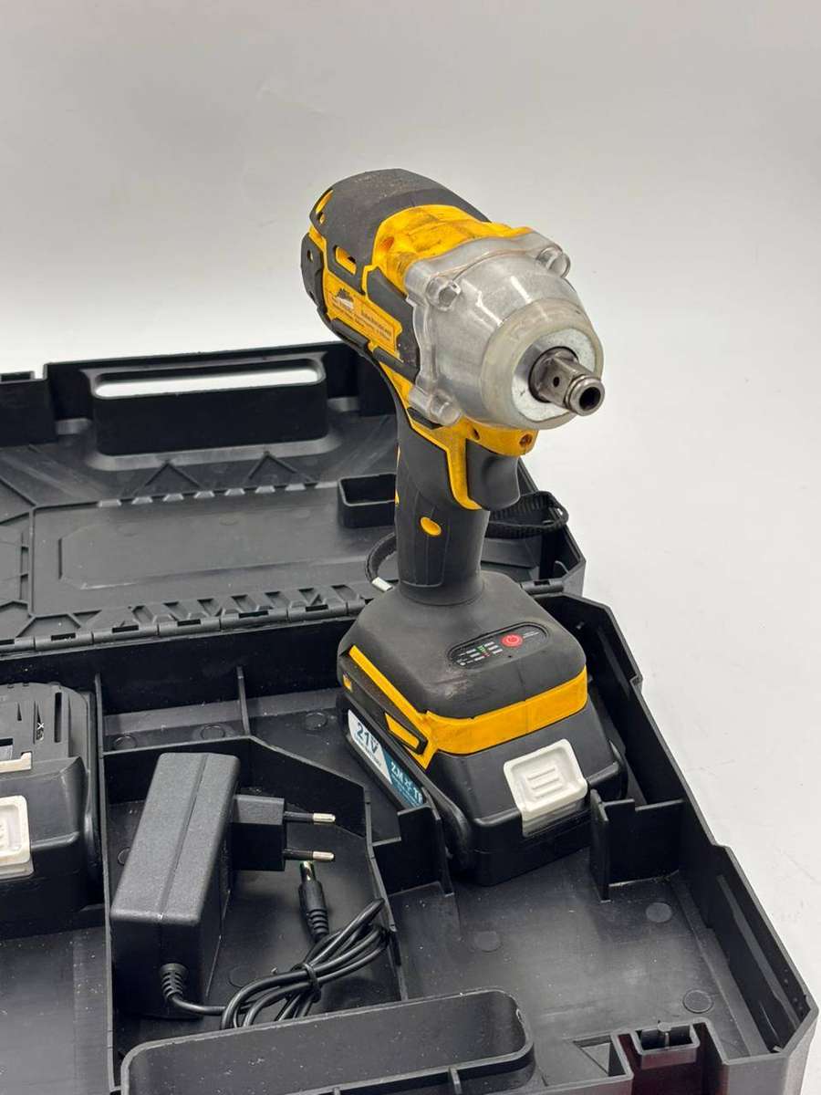 6 Pc Wireless Impact Wrench Set With 2 Lithium Battery Packs, Case