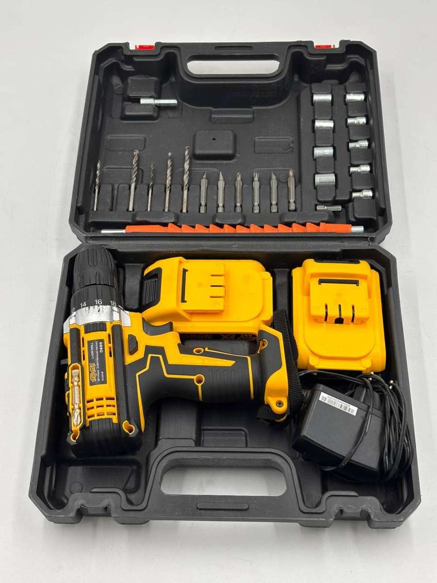 26 Piece Wireless Drill Set With 2 x Battery Packs