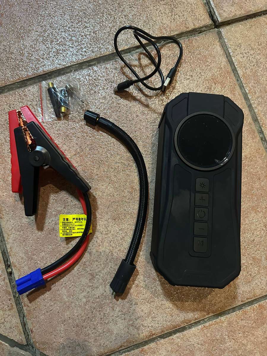 Emergency 4 In 1 Car Booster, Tire Inflator, Power Bank, Flashlight