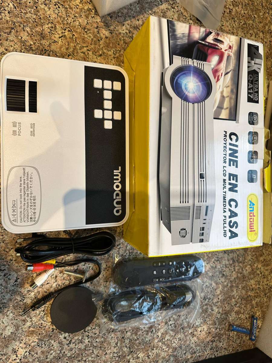 4K Ultra High Definition 1080P Home Theater LED Projector