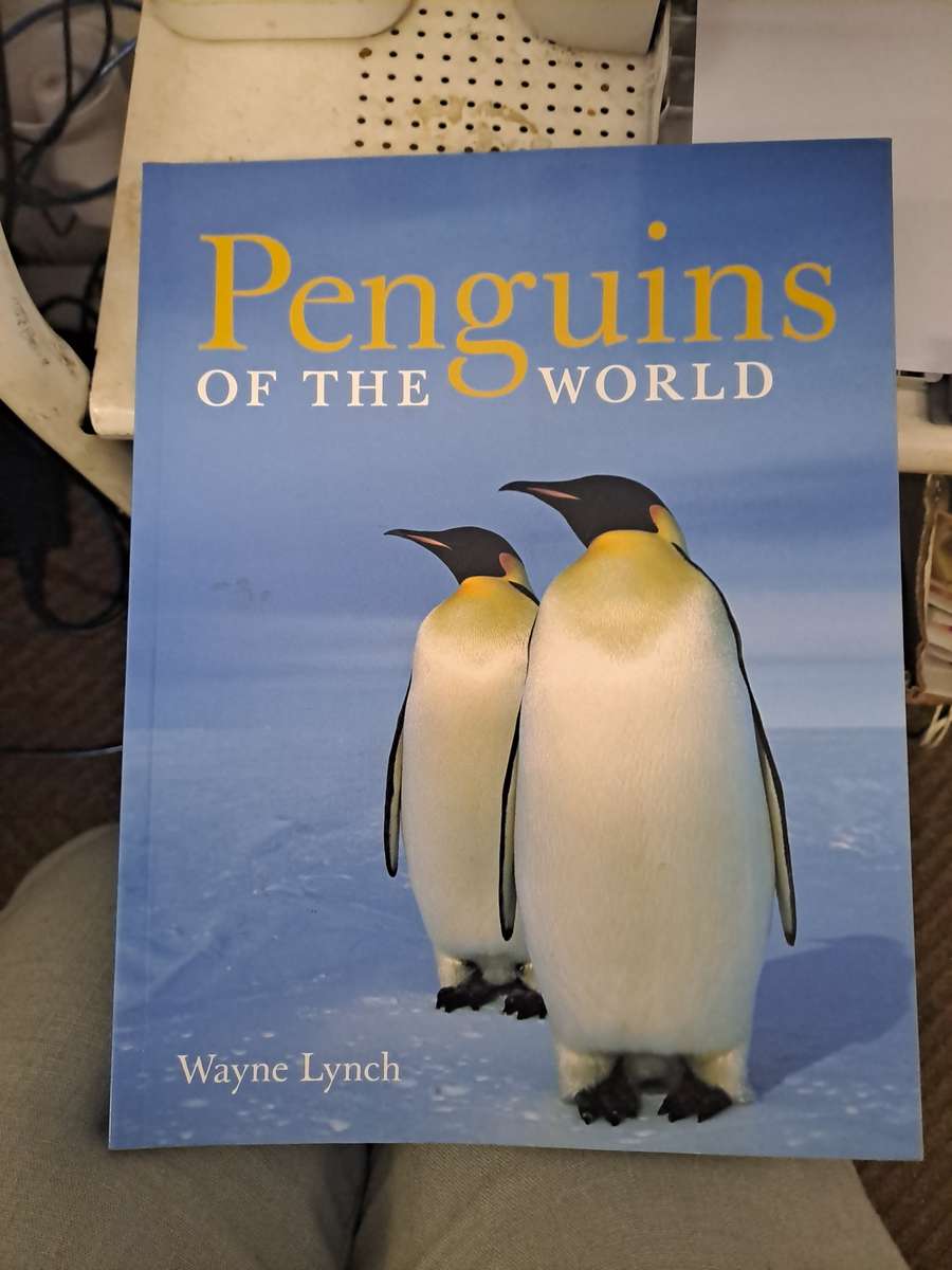 PENGUINS OF THE WORLD.  By W Lynch