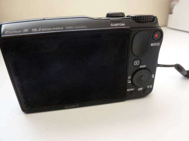 SONY CYBER SHOT CAMERA