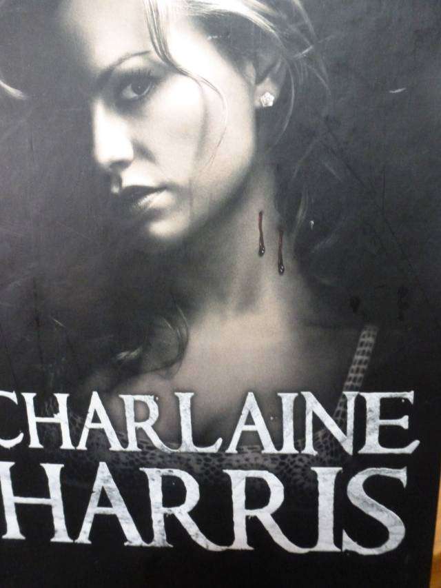CHARLAINE HARRIS BOXED SET OF 9 BOOKS.