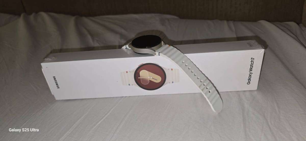 brand-new, Sealed Samsung Galaxy Watch7