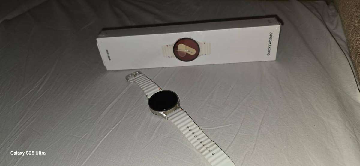 brand-new, Sealed Samsung Galaxy Watch7