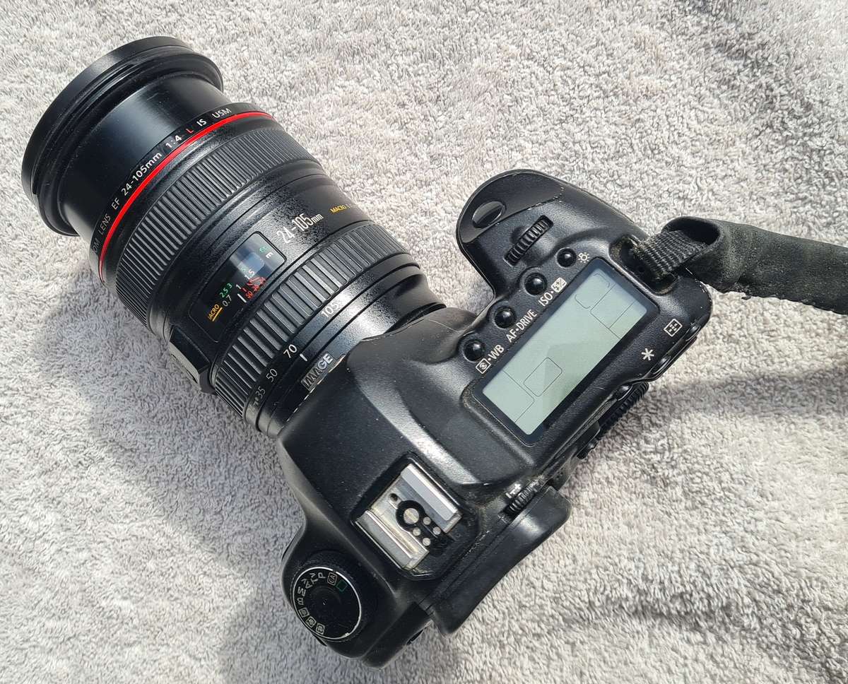 Canon EOS 5D Mark II DSLR Camera Body