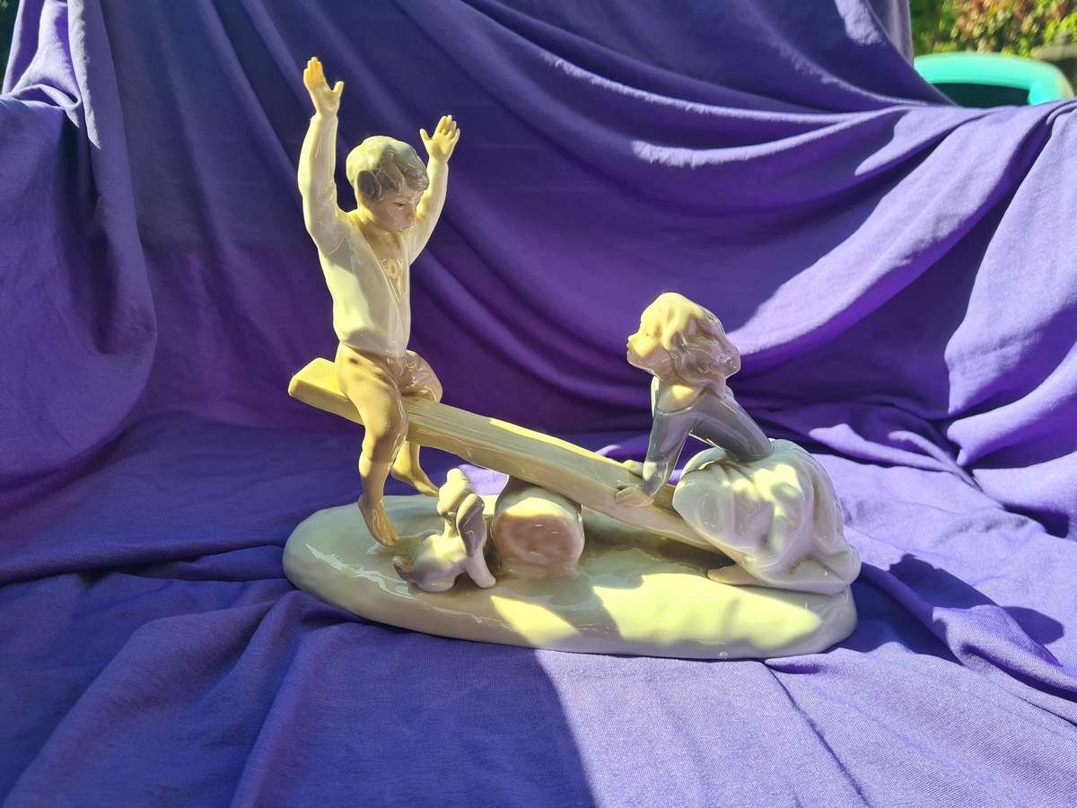 Nao by Lladro Porcelain Ornament