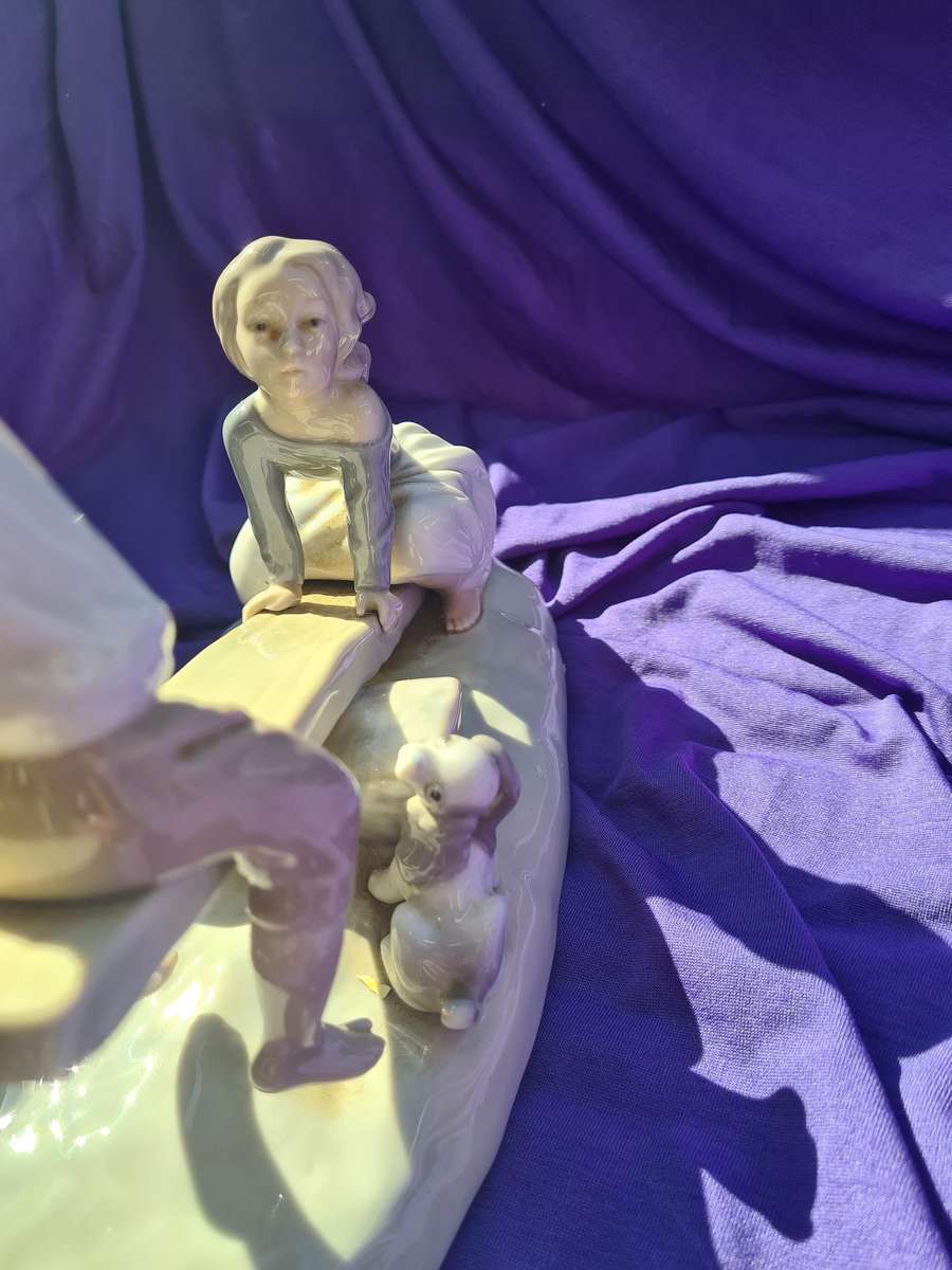 Nao by Lladro Porcelain Ornament