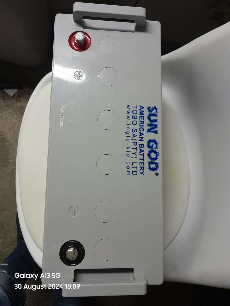 SUN GOD AMERICAN SOLAR GEL BATTERY