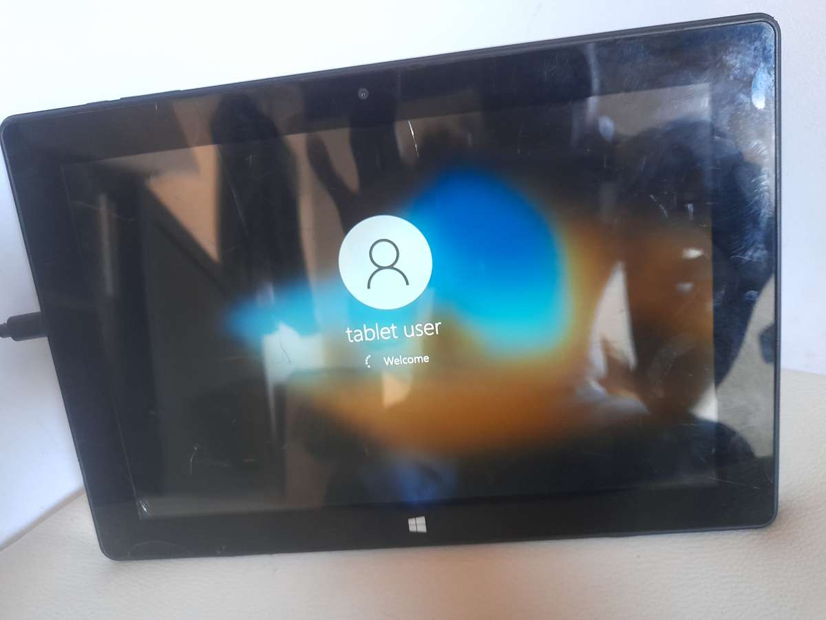 PROLINE PC TABLET AND BUBBLEGUM A9 X2 TABLET