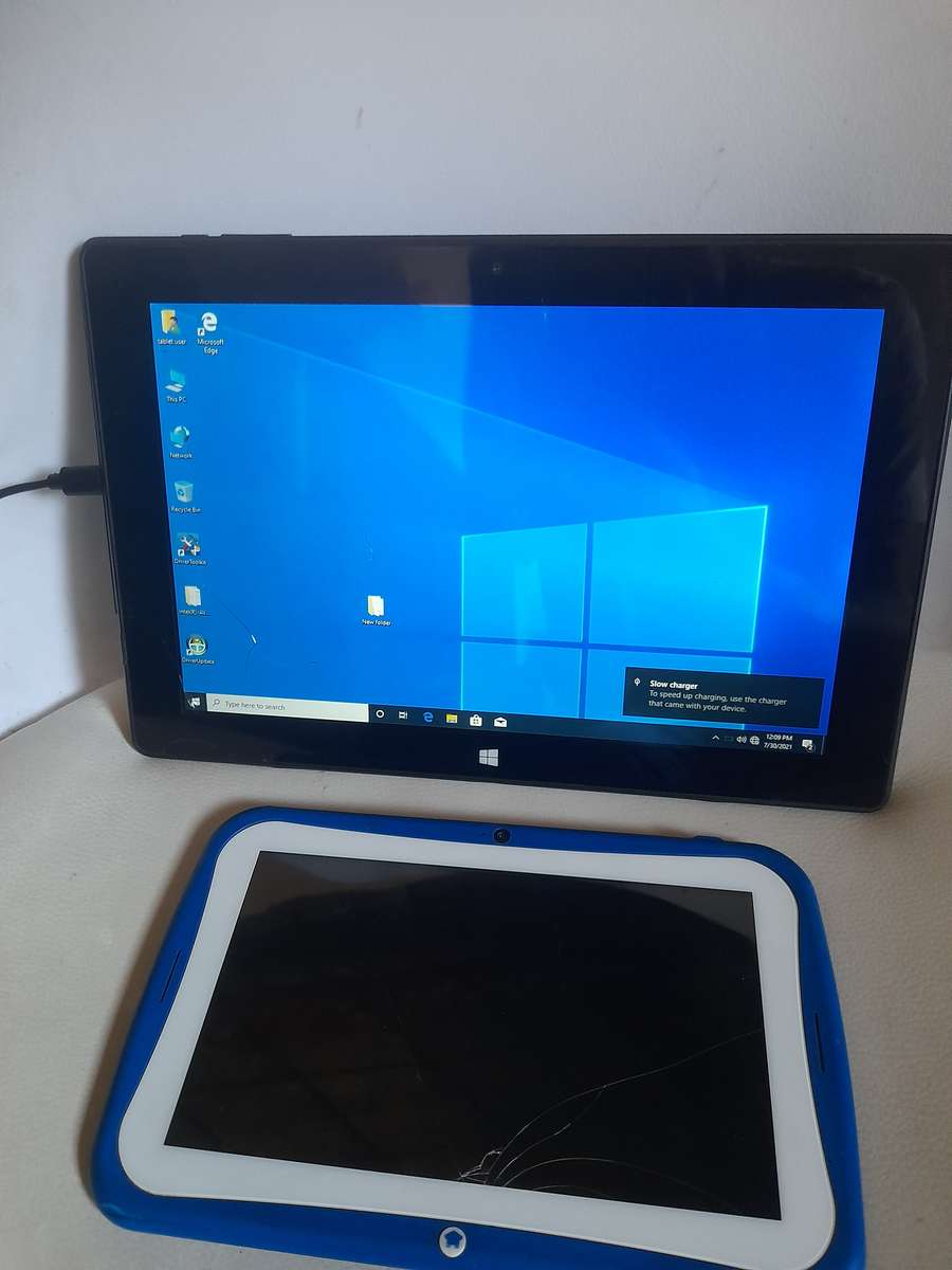 PROLINE PC TABLET AND BUBBLEGUM A9 X2 TABLET