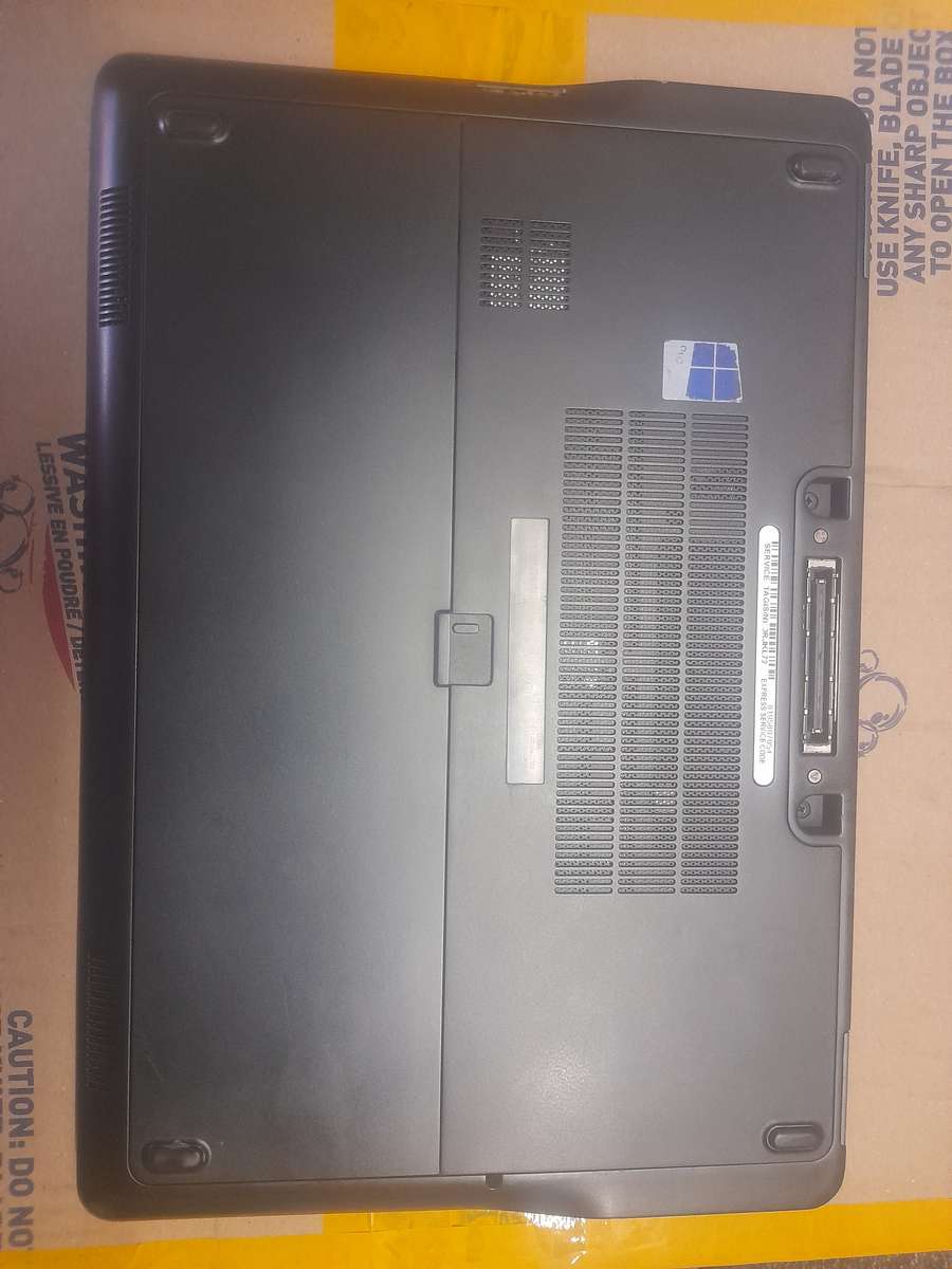 PORTABLE BEAST 16GB RAM DELL LATITUDE E7250 CORE i5 Vpro 5th GEN 512GB SSD