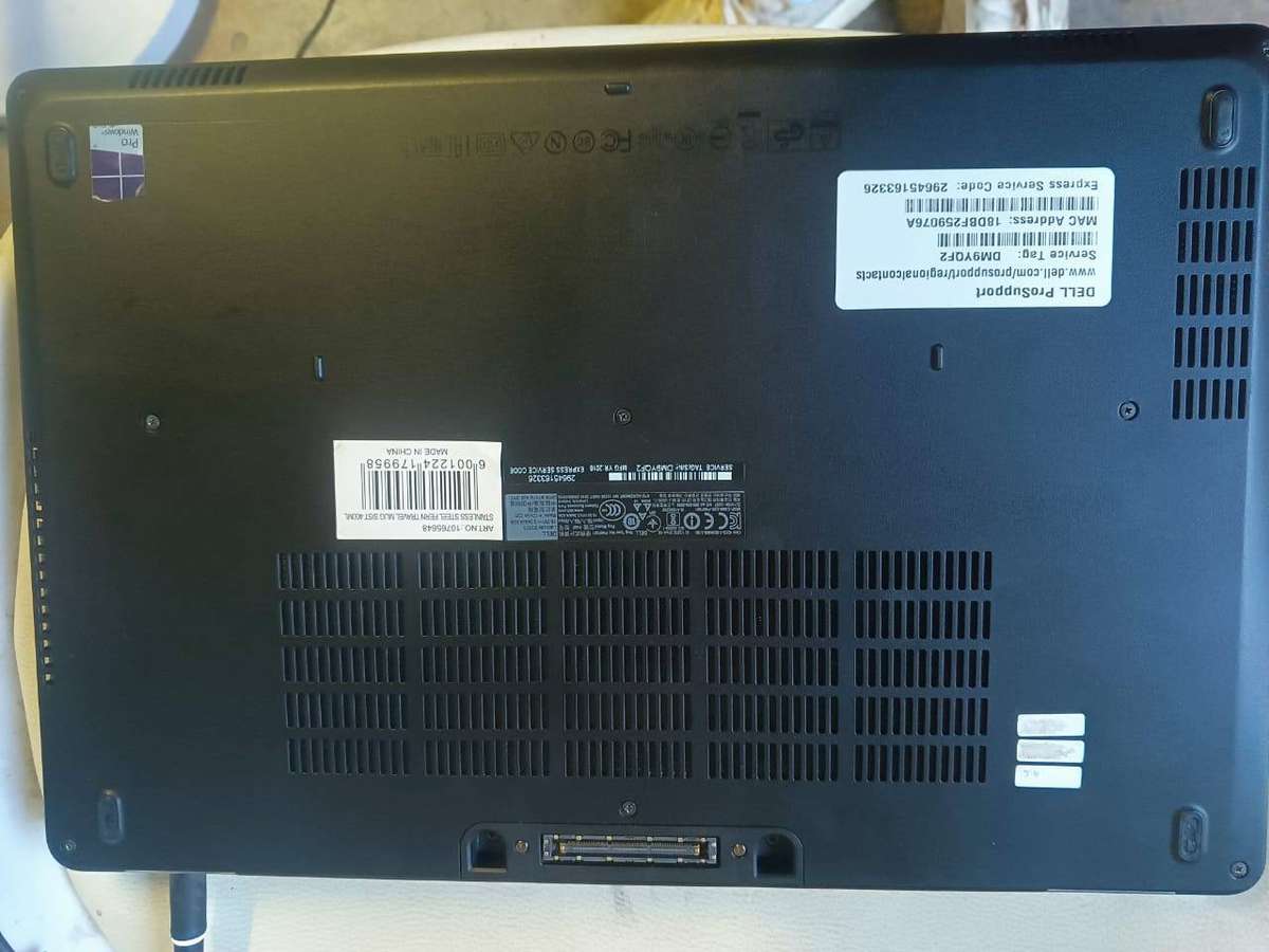 DELL LATITUDE E5570 CORE i5 6TH GEN