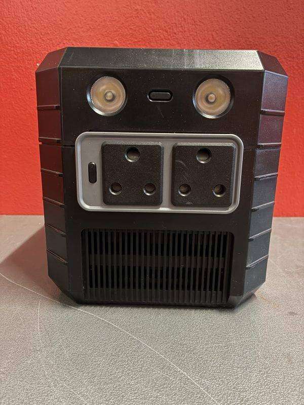 MAGNETO 1200W PORTABLE POWER STATION