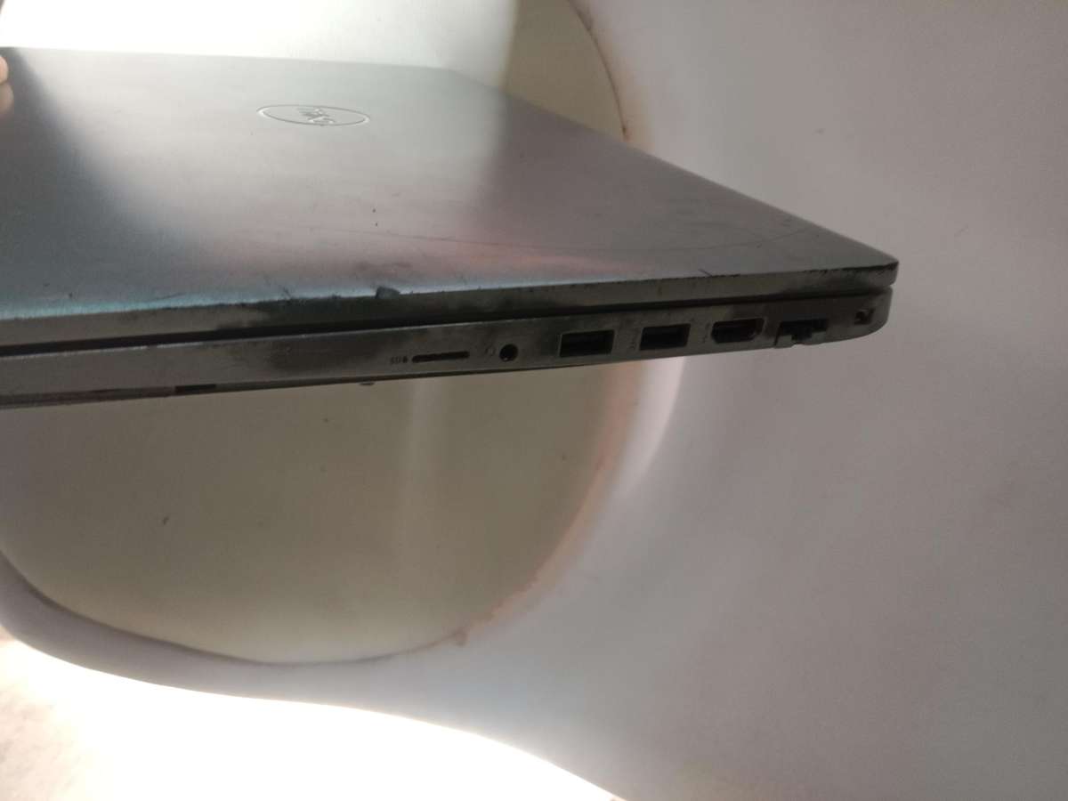 Dell Latitude 5520 Core i5 11th Gen