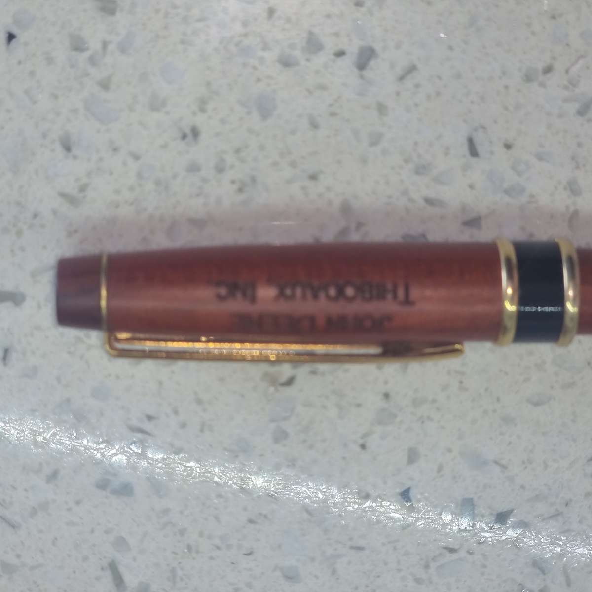 John Deere Pen unused in wooden box- relisted