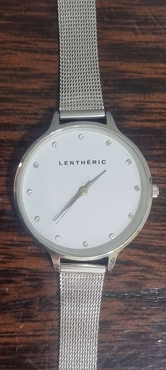 Leatheric watch