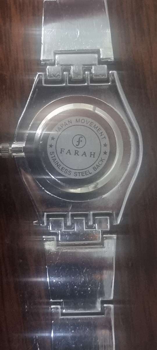 Farah Quartz watch New