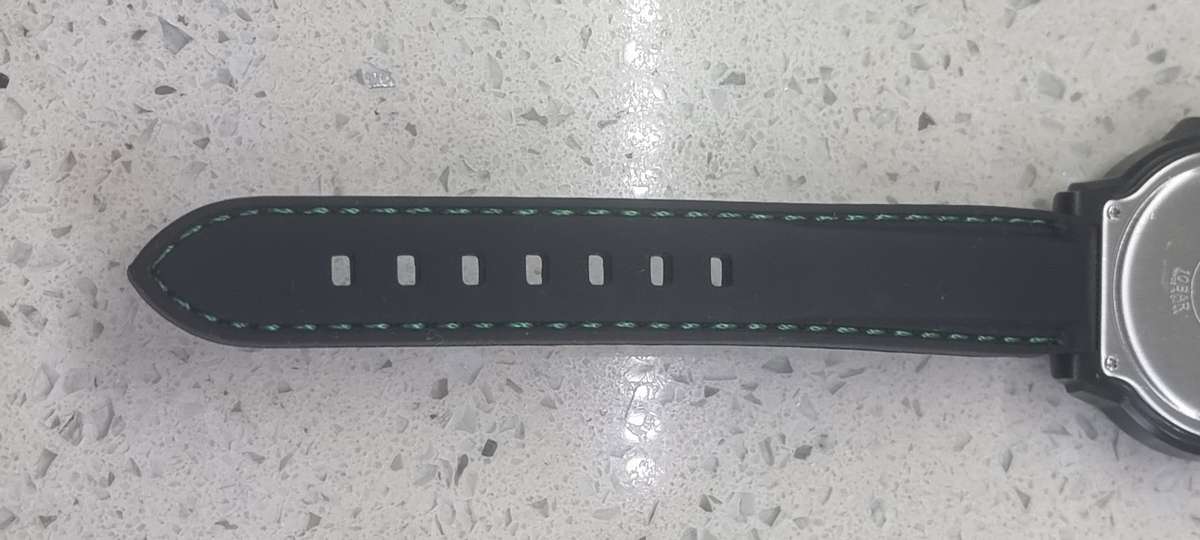 Q&Q Quartz water resistant 10bar