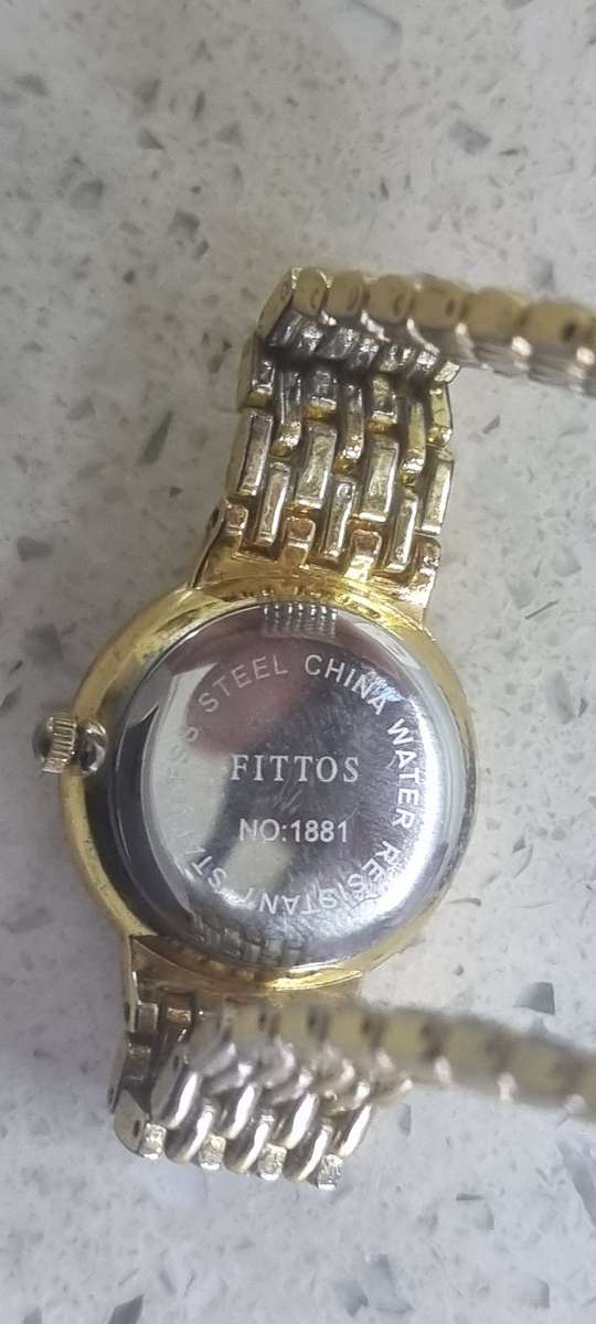 Fittos Quartz Watch in excellent condition.