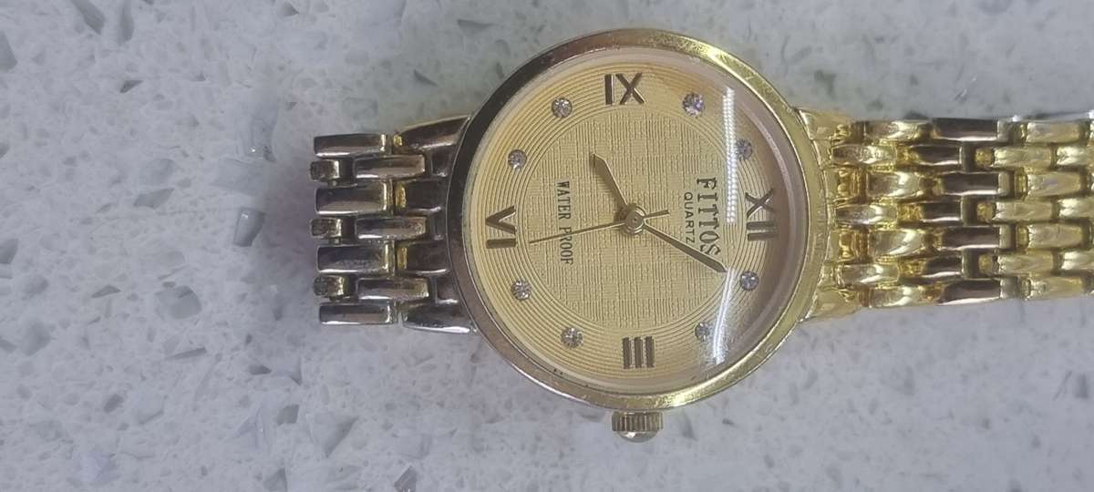 Fittos Quartz Watch in excellent condition.