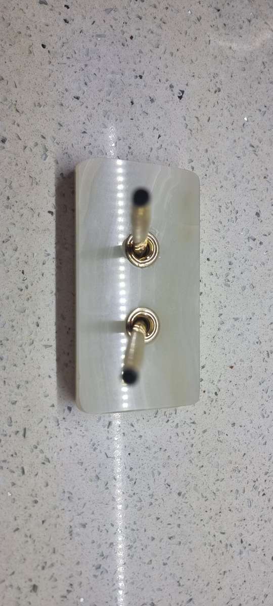 Cross Pen and pencil set on marble base