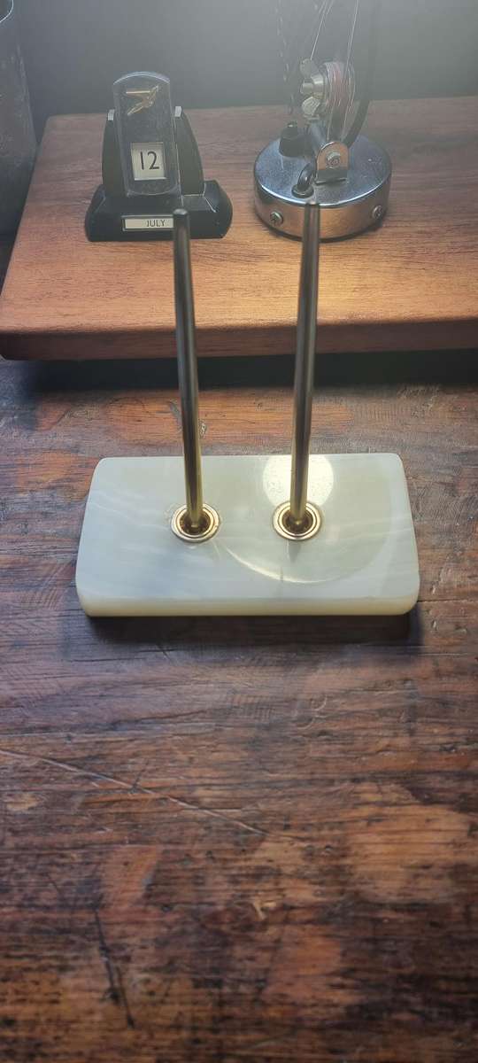 Cross Pen and pencil set on marble base