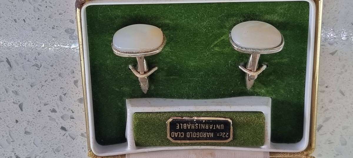 Cufflinks styled by Da Vinci 22ct Hard gold clad.