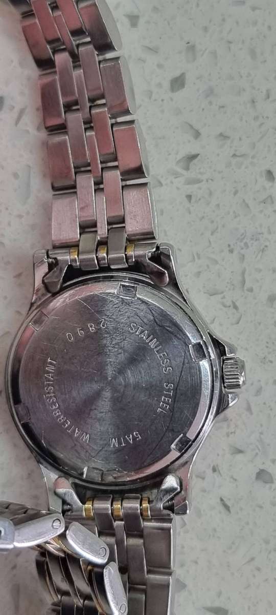 Buren ladies watch in excellent condition.