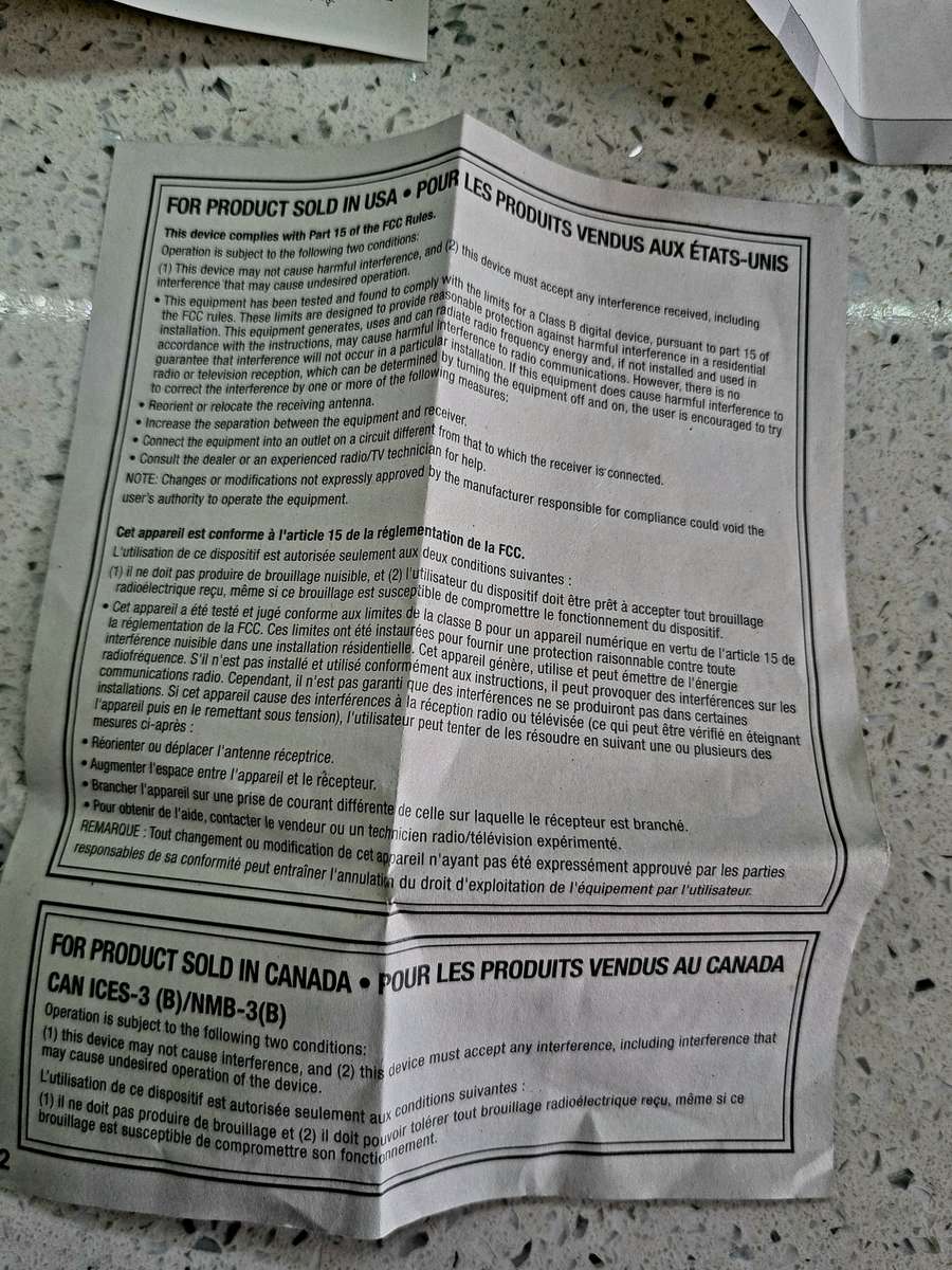 Disney Toy STory  4 Buzz Lightyear Talking & Walking in original box