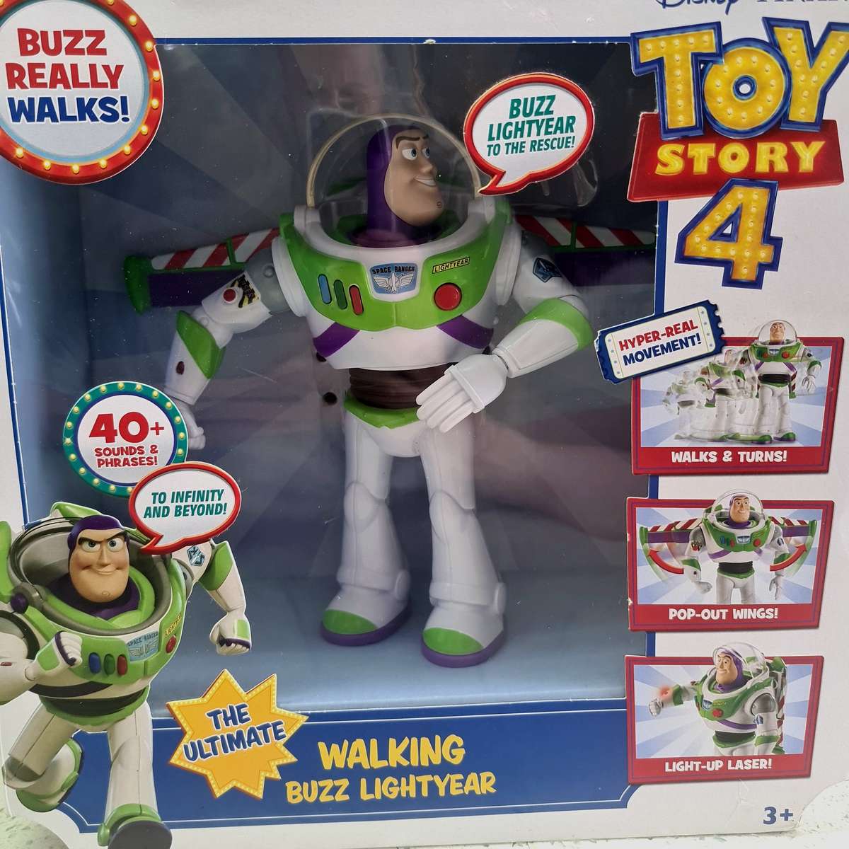 Disney Toy STory  4 Buzz Lightyear Talking & Walking in original box