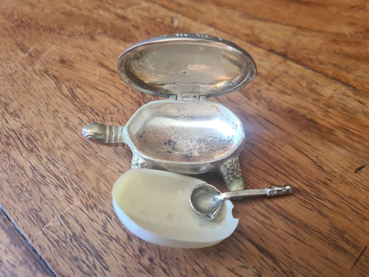 Very Rare!!! Vintage Tortoise Trinket box