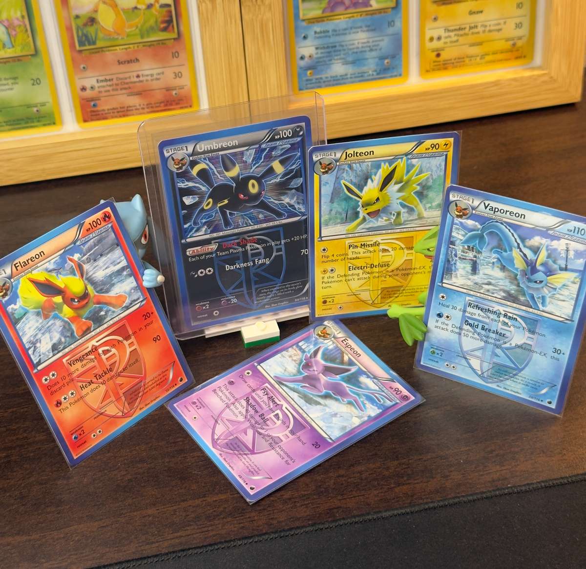 Pokemon Eeveelution Bundle - 2013 Plasma Freeze set. LP-NM