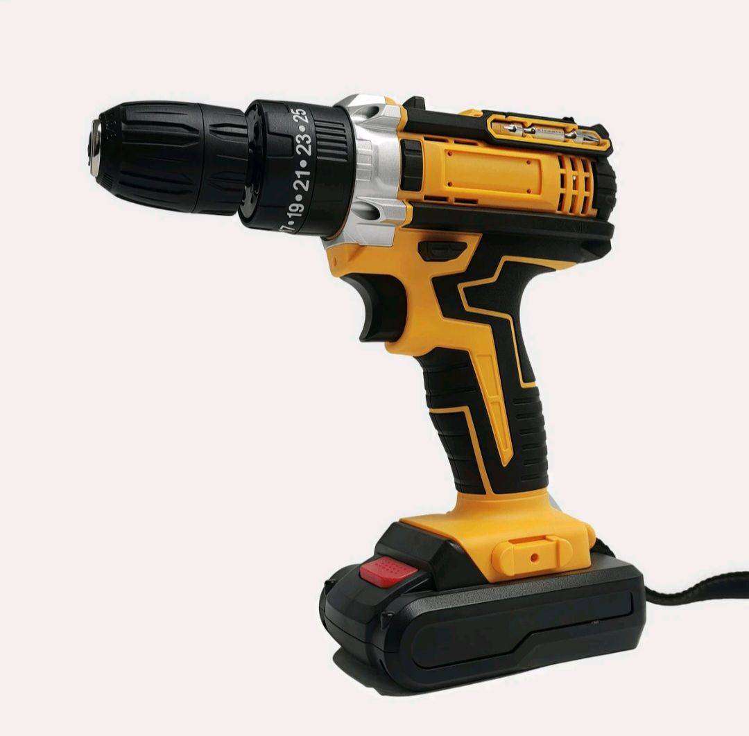 26 Piece Wireless Drill Set With 2 Lithium Ion Battery Packs & Case