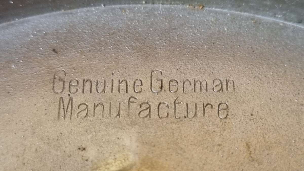 Ostrich Shell Clock. For repair or parts. Genuine German Manufacture.