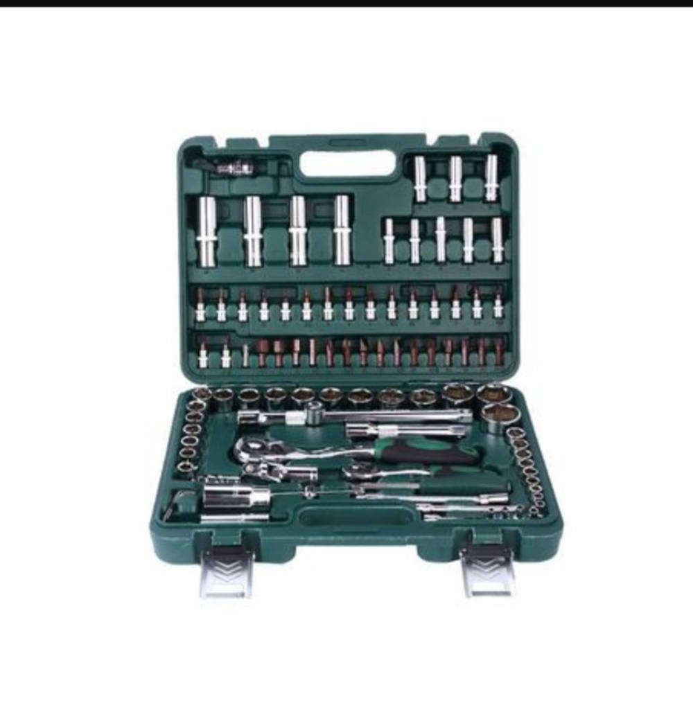 94 Piece Socket Auto Repair Hand Tool Set