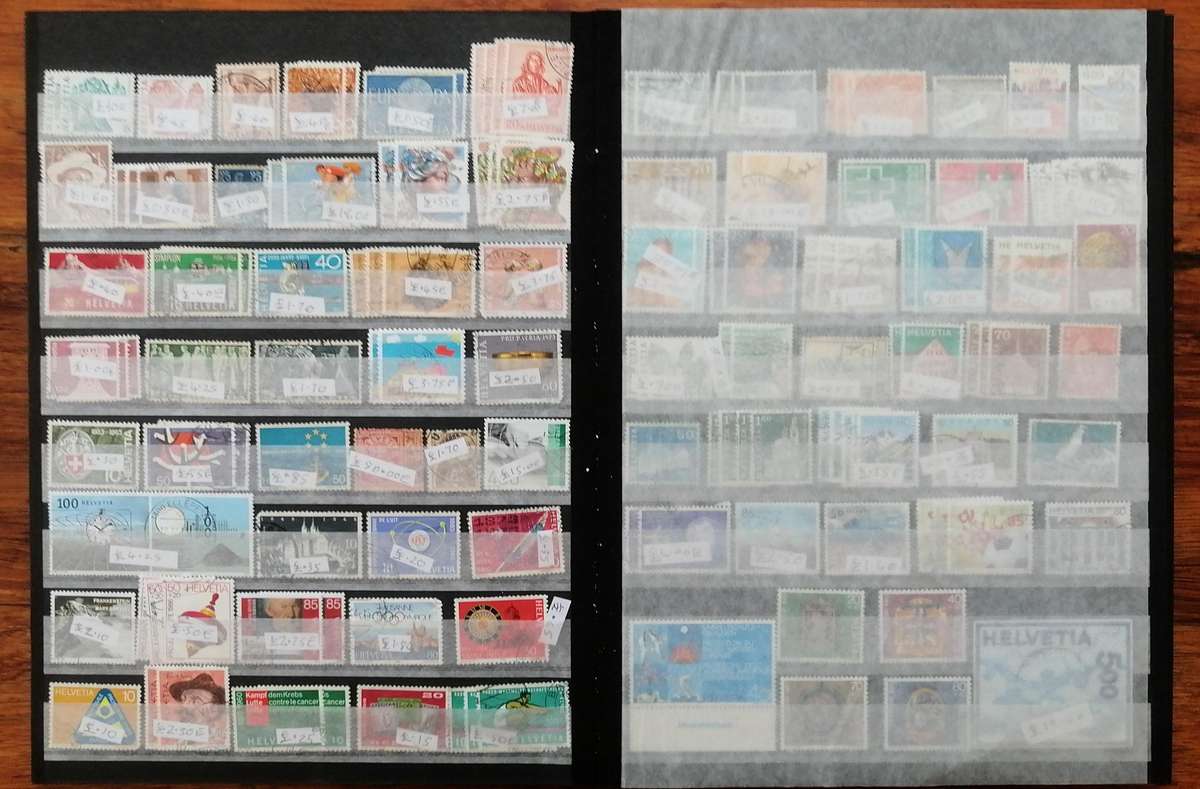 Helvitia - Switzerland Used collection in stockbook - decent CV