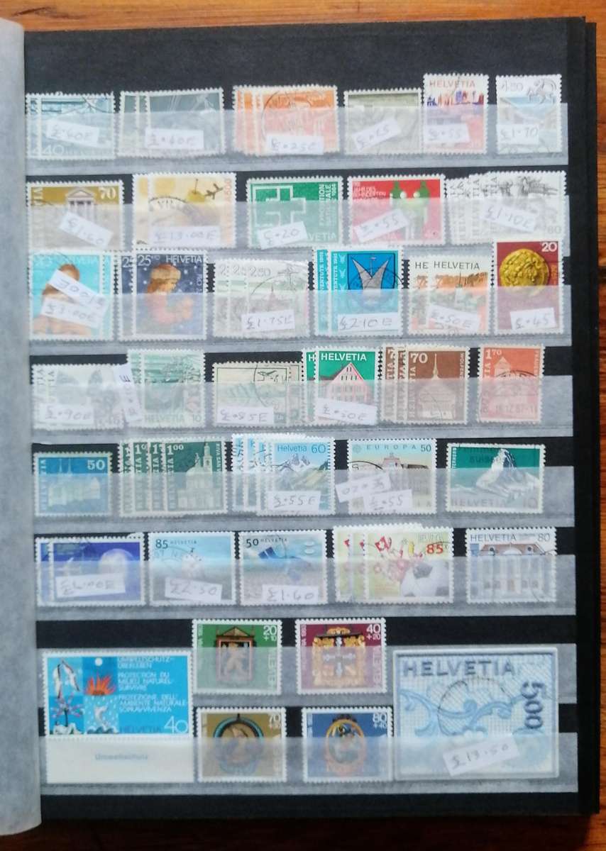 Helvitia - Switzerland Used collection in stockbook - decent CV