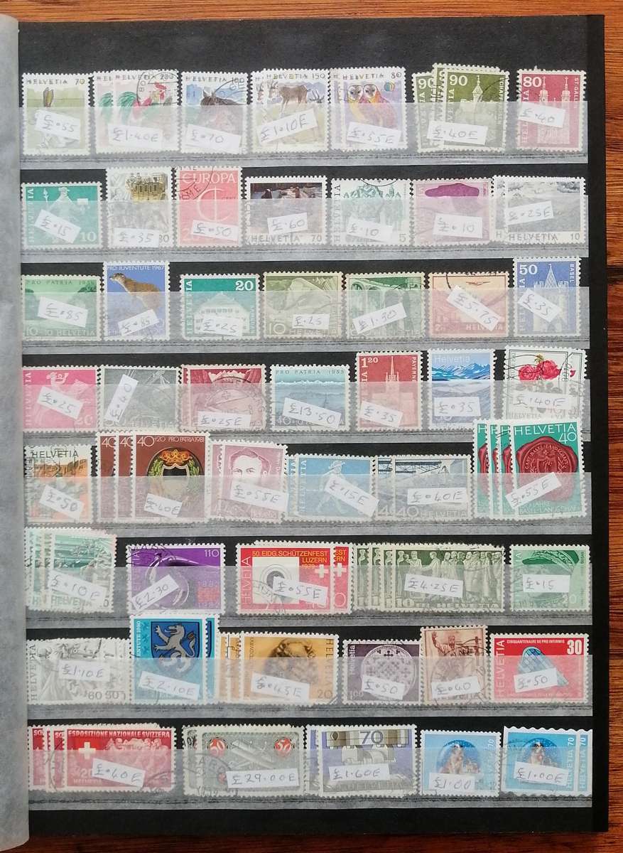 Helvitia - Switzerland Used collection in stockbook - decent CV