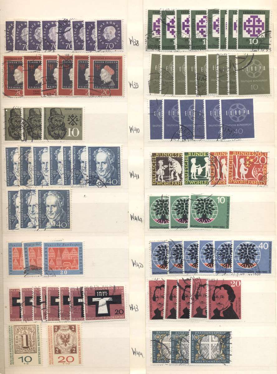 Deutche Bundespost Good CV collection in 8 pg/ 16 side second hand stockbook