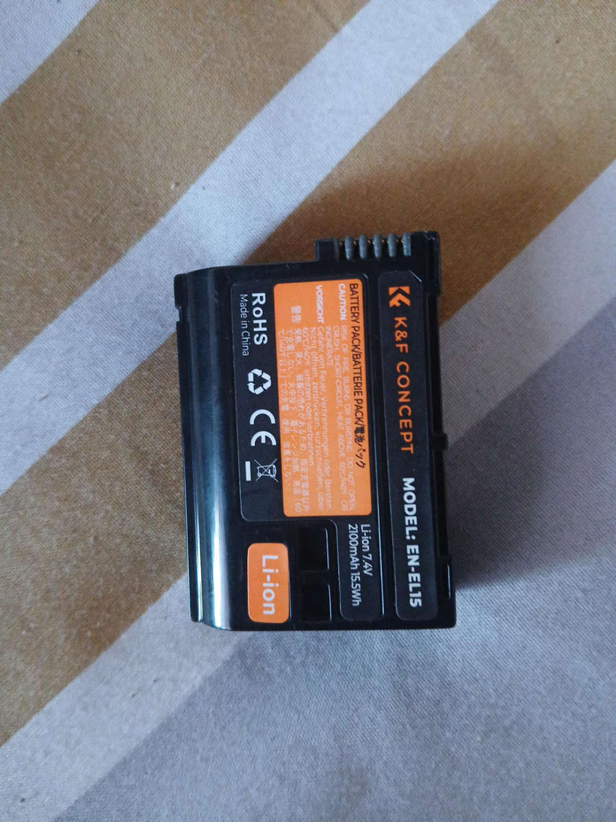 NIKON D7000 & SIGMA LENS