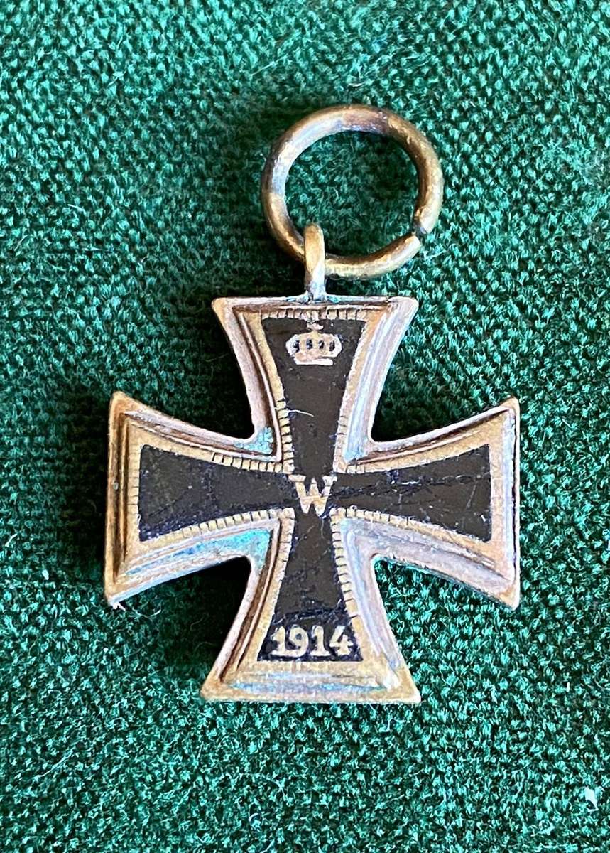 WW1 MINIATURE IRON CROSS-ORIGINAL