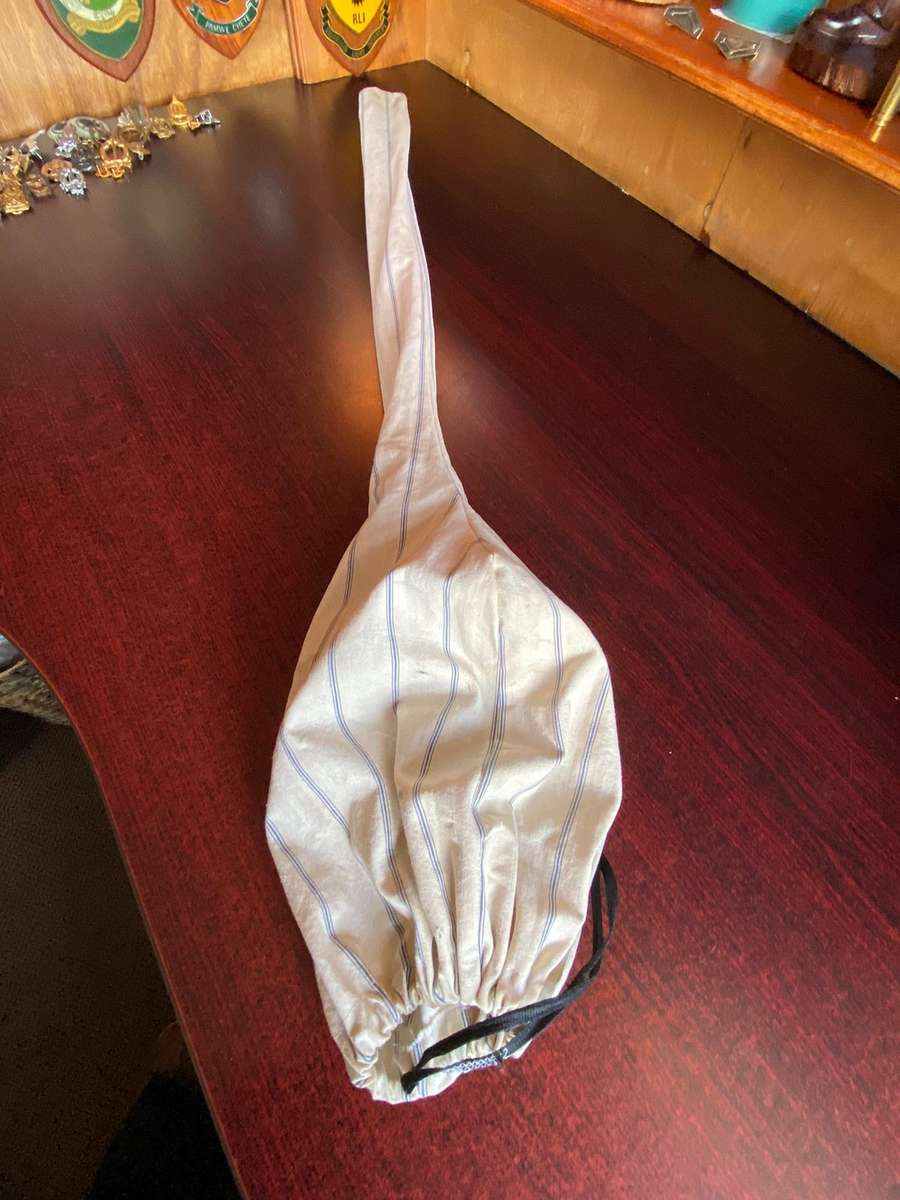 KENIA ARMED FORCES-BRITISH INFANTRY OFFICERS SWORD(1897 PATTERN)PIERCED GUARD BEARING THE ROYAL CIPH