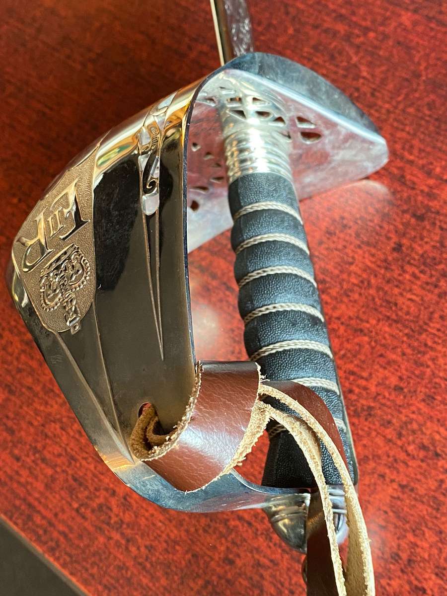 KENIA ARMED FORCES-BRITISH INFANTRY OFFICERS SWORD(1897 PATTERN)PIERCED GUARD BEARING THE ROYAL CIPH