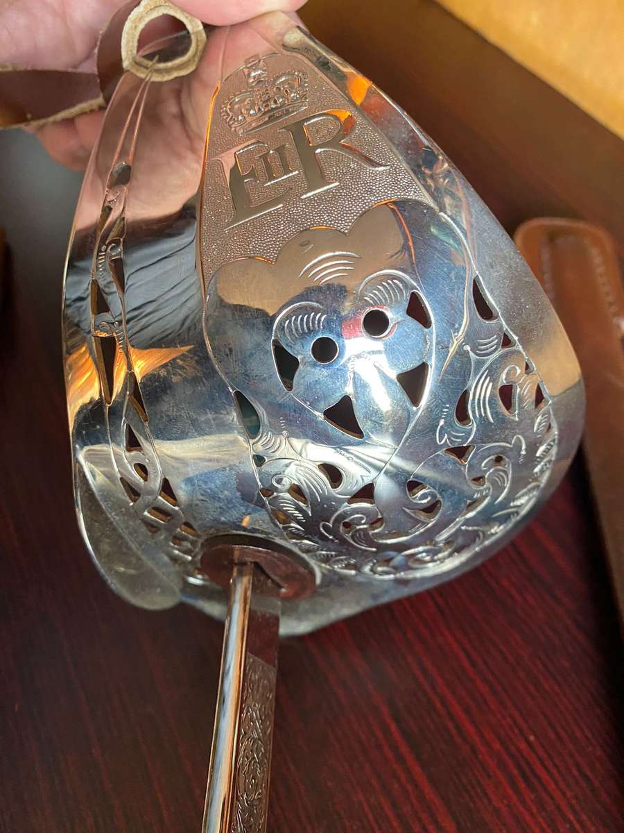 KENIA ARMED FORCES-BRITISH INFANTRY OFFICERS SWORD(1897 PATTERN)PIERCED GUARD BEARING THE ROYAL CIPH