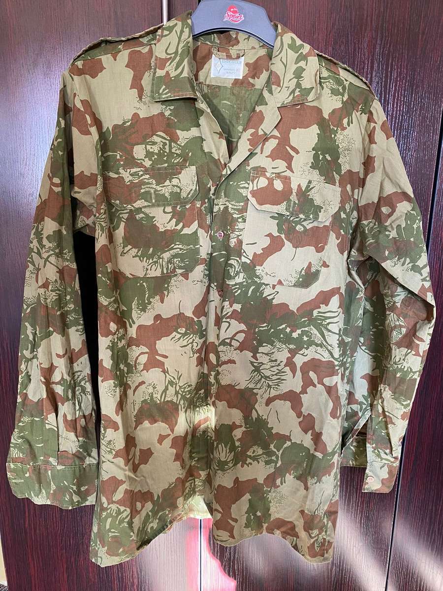 POLICE SPECIAL TASK FORCE 2ND PATTERN CAMO LONG SLEEVE SHIRT-SIZE XTRA LARGE-MEASURES 60 CM ARMPIT T