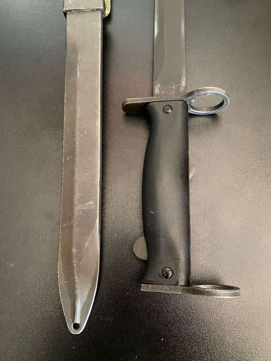 FRENCH MODEL MAS 56 BAYONET AND SCABBARD FOR THE BULLPUP FAMAS RIFLE-BOTH BAYONET AND SCABBARD IS IN