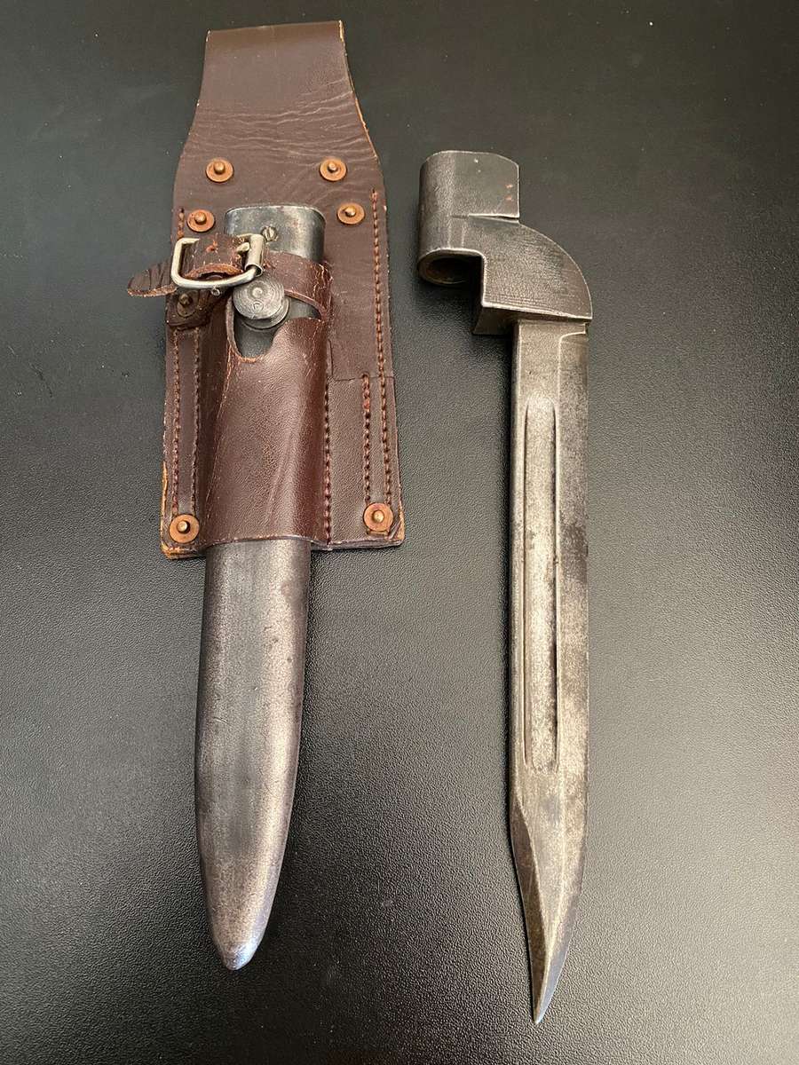 NO 9 BAYONET WITH METAL SCABBARD AND METAL FROG-ALL IN GOOD CONDITION-BAYONET IS DATED 1949